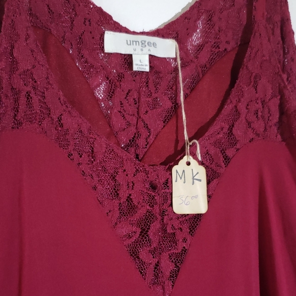 Umgee Tunic length women's spaghetti strap top. - Picture 2 of 5